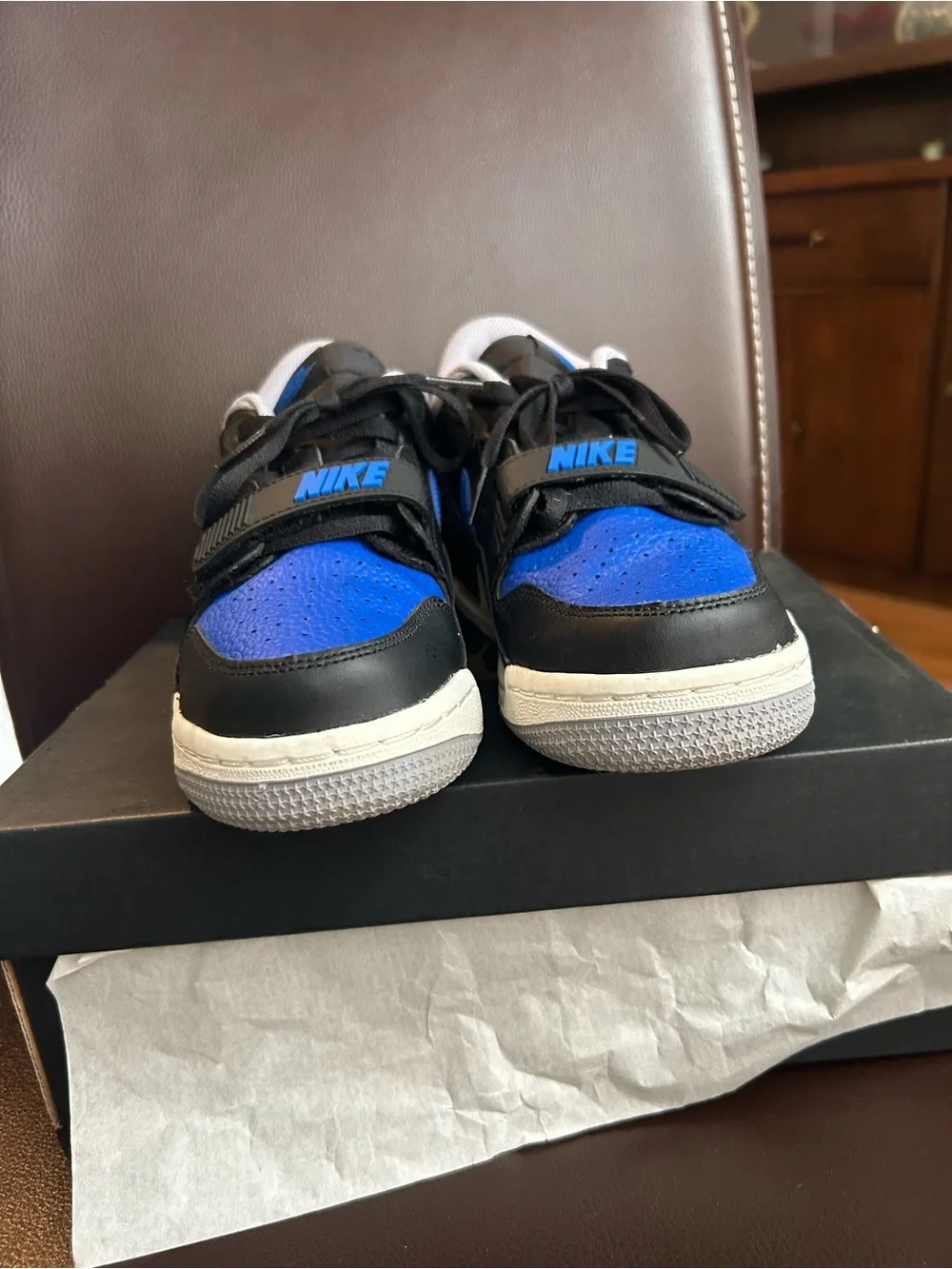 Air Jordan Legacy 312 Low (GS) Size 7Y EUC